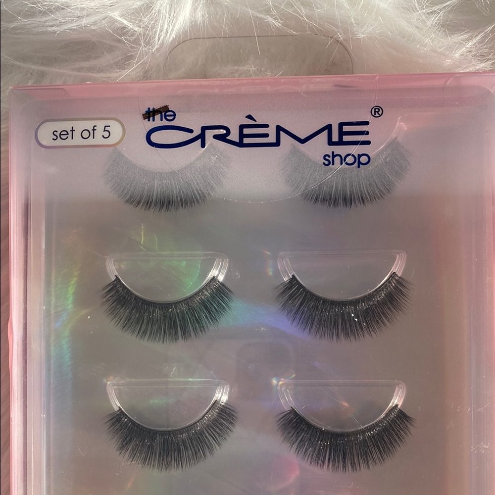 New in box Disney Wispy Fantasy Lash Set by The Crème Shop - Picture 6 of 6
